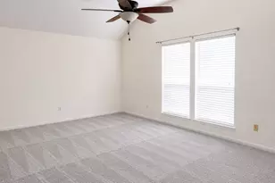 14802 Hollydale Dr, Houston, TX 77062 - Photo 3