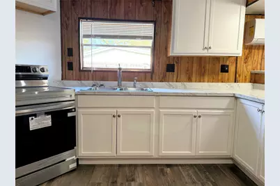 3807 Lands End Court, Granbury, TX 76048 - Photo 7