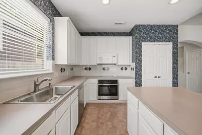 5718 Pebble Bank Lane, Houston, TX 77041 - Photo 13