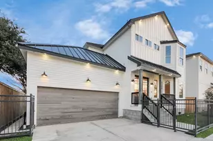 4206 Oxford St, Houston, TX 77022 - Photo 1