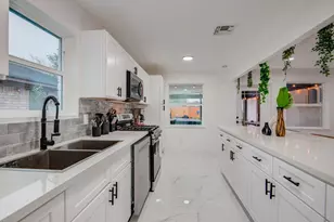 9406 Opelika St, Houston, TX 77080 - Photo 27