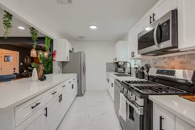 9406 Opelika Street, Houston, TX 77080 - Photo 25