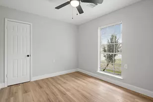 9231 Cobbleshire Dr, Houston, TX 77037 - Photo 13
