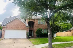 110 Chandler Ct, Sugar Land, TX 77479 - Photo 1
