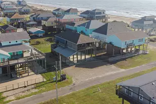 842 Main St, Crystal Beach, TX 77650 - Photo 43