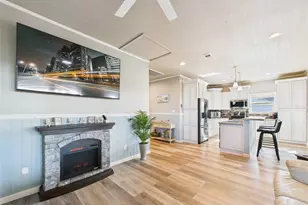 842 Main St, Crystal Beach, TX 77650 - Photo 31