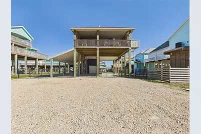 842 Main Street, Crystal Beach, TX 77650 - Photo 1