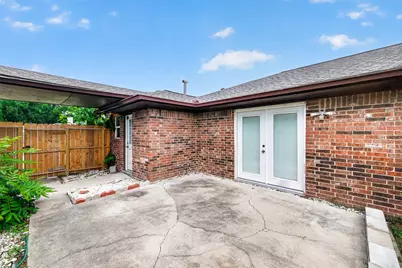13629 Lynnwood Lane, Sugar Land, TX 77498 - Photo 33