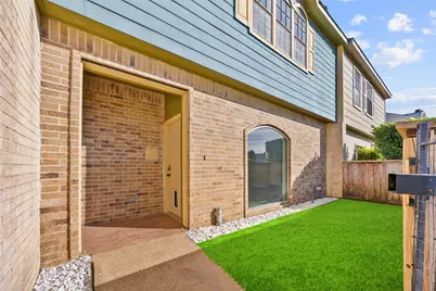 10715 Sandpiper Drive, Houston, TX 77096 - Photo 3