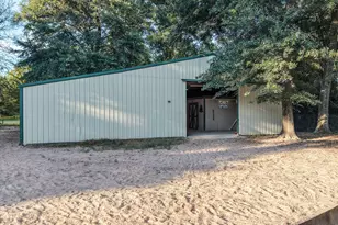 26925 E River Rd, Splendora, TX 77372 - Photo 35