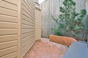 926 Heights Blvd, Houston, TX 77008 - Photo 17