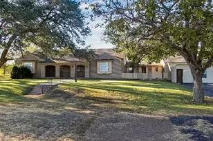 2248 US Hwy 77a S, Yoakum, TX 77995 - Photo 3