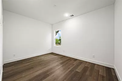 6530 Goldspier St, Houston, TX 77091 - Photo 21