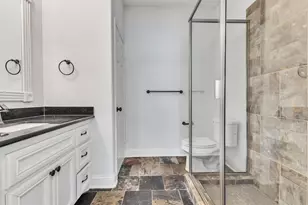 3911 Kennon St, Houston, TX 77009 - Photo 17