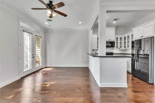3911 Kennon St, Houston, TX 77009 - Photo 7