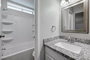 34 N Circlewood Glen, The Woodlands, TX 77381 - Photo 25