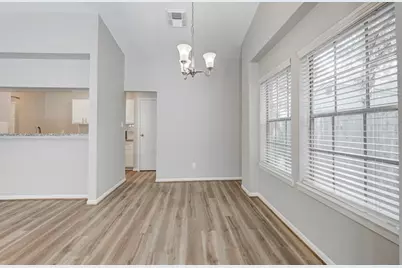 34 N Circlewood Glen, The Woodlands, TX 77381 - Photo 13