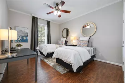 4515 Briar Hollow Place #308, Houston, TX 77027 - Photo 17