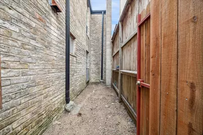 513 Ridge #2, Houston, TX 77009 - Photo 13