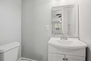 1502 15th Ave N, Texas City, TX 77590 - Photo 11