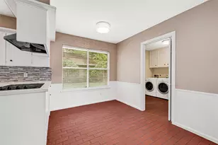 5702 Vestavia Dr, Houston, TX 77069 - Photo 11