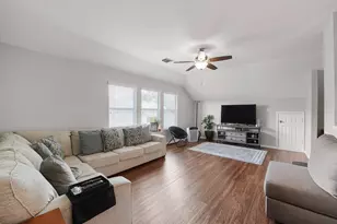 10506 Great River Ct, Houston, TX 77089 - Photo 17