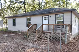 534 Meridian, Livingston, TX 77351 - Photo 1