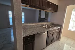 1327 Brenda Ln, Humble, TX 77338 - Photo 9