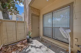 8299 Cambridge St, Houston, TX 77054 - Photo 27