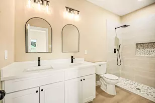 2008 Bellview St, La Marque, TX 77568 - Photo 11