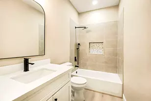 2008 Bellview St, La Marque, TX 77568 - Photo 13