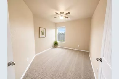 2911 Lincolns Meadow Drive, Spring, TX 77373 - Photo 7