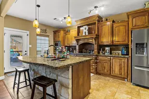 198 Country Wood Dr, Livingston, TX 77351 - Photo 7