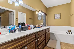 198 Country Wood Dr, Livingston, TX 77351 - Photo 17