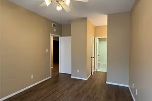 6500 Harbor Town Dr, Houston, TX 77036 - Photo 21