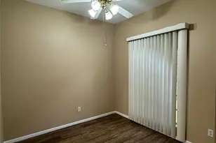 6500 Harbor Town Dr, Houston, TX 77036 - Photo 9