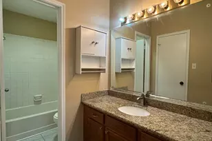 6500 Harbor Town Dr, Houston, TX 77036 - Photo 25