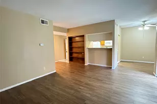 6500 Harbor Town Dr, Houston, TX 77036 - Photo 7
