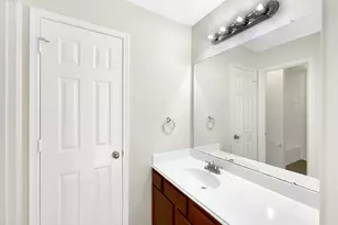 7 Huntington Bend Dr, Manvel, TX 77578 - Photo 17