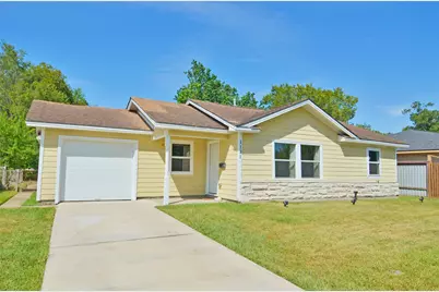 1131 Globe Street, Houston, TX 77034 - Photo 1