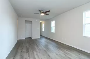 2528 Westslope Dr, Conroe, TX 77384 - Photo 9