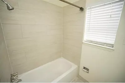 2595 Marilee Lane #4, Houston, TX 77057 - Photo 9