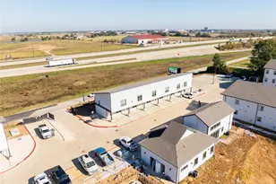 2101 Renike Rd, Waller, TX 77484 - Photo 17