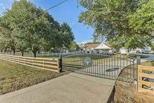 2284 FM1094, Sealy, TX 77474 - Photo 3