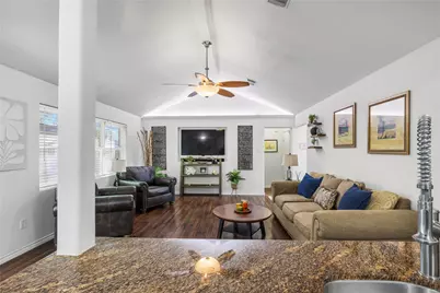 2303 Mimosa Court, League City, TX 77573 - Photo 5