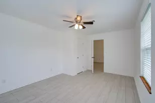 12642 Alice Ln, South Houston, TX 77015 - Photo 9