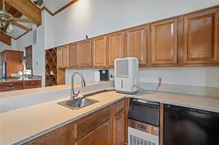 418 Bay Colony Dr, La Porte, TX 77571 - Photo 17