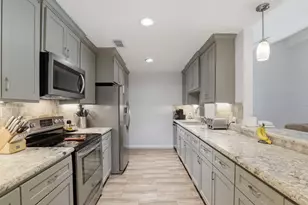 10419 Odessa Dr, Sugar Land, TX 77498 - Photo 5