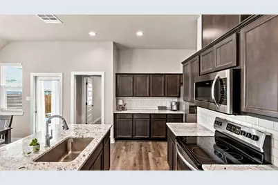[Address not provided], Bryan, TX 77803 - Photo 9