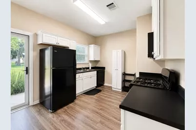 6606 E Crosstimbers Street, Houston, TX 77028 - Photo 7